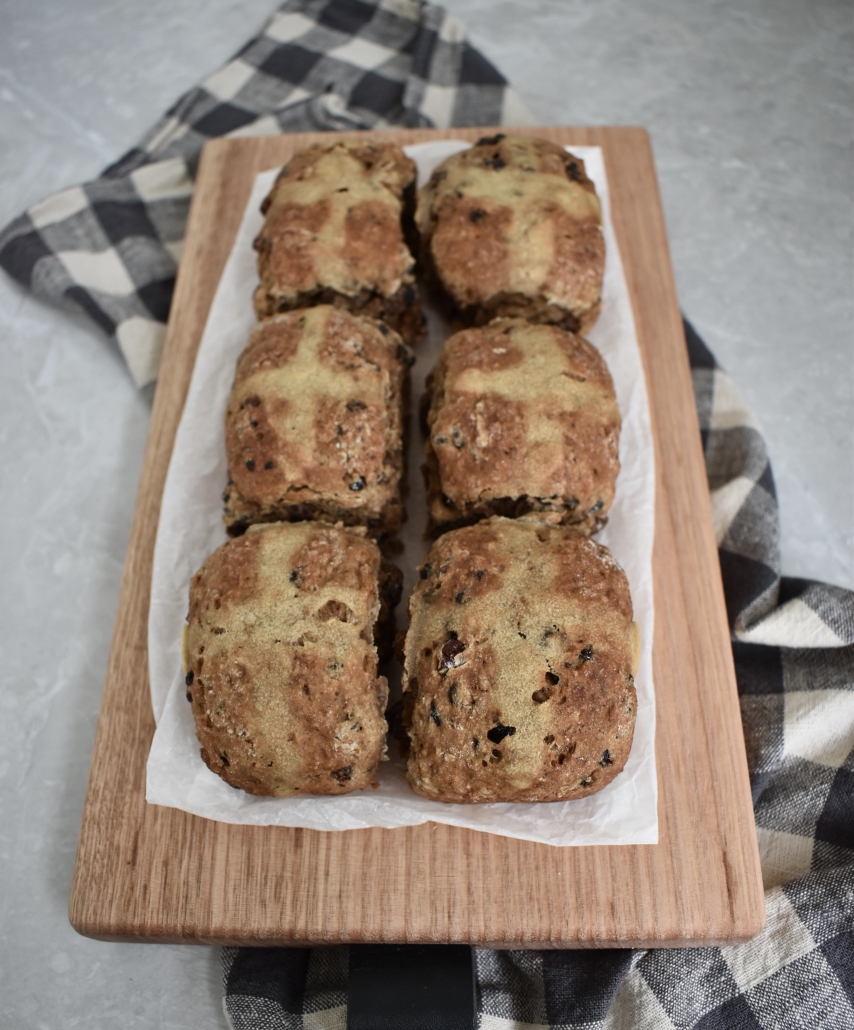 Easy Yeast-Free Hot Cross Buns - Pure Bulk Foods
